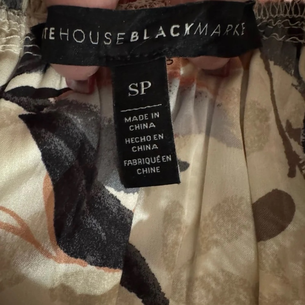 WHBM Marilyn Mock Neck Floral Organza Satin Top Romance Collection EUC $88 - Picture 7 of 8